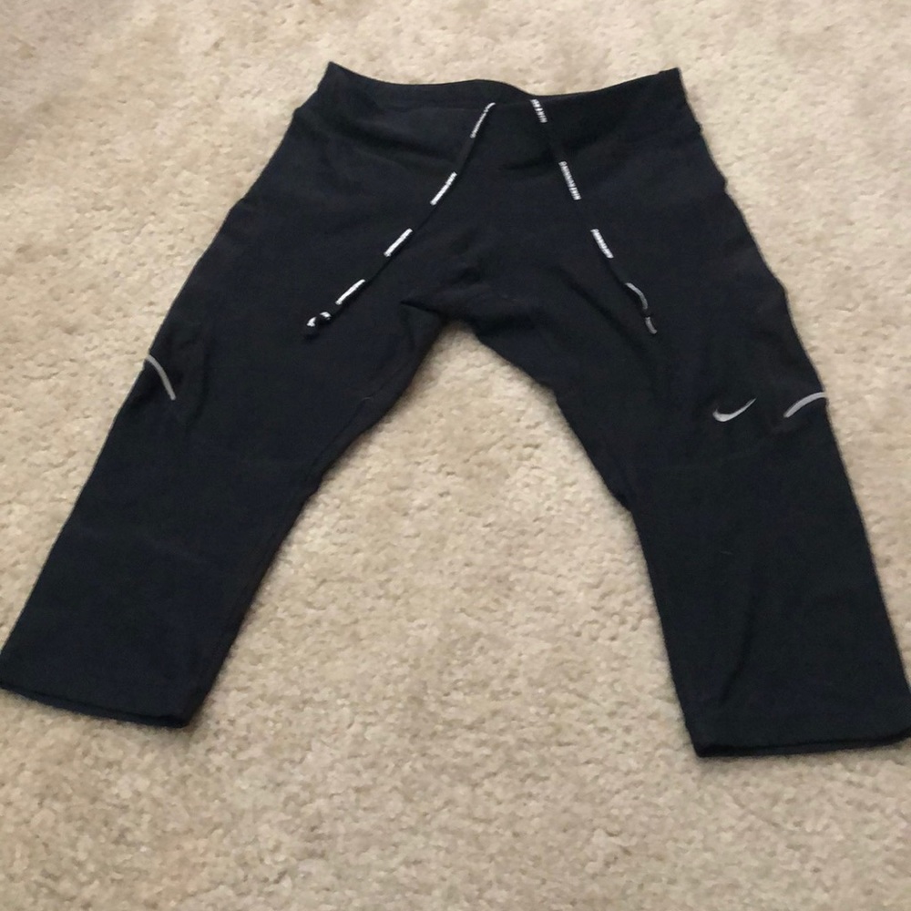 Black Nike Running Dri-Fit Capri